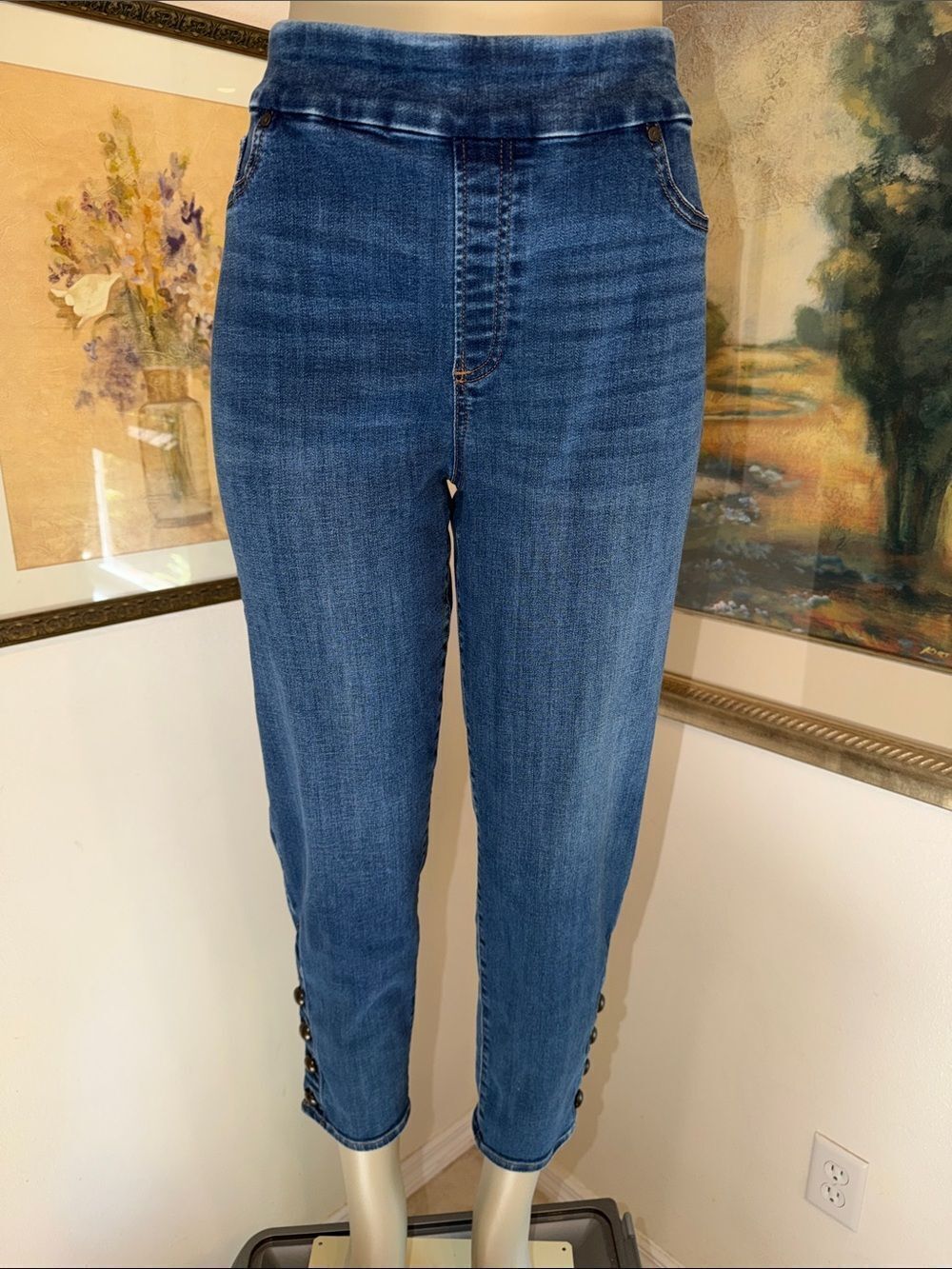 Chico's Dark Blue Denim Ankle Jeans with Side Buttons